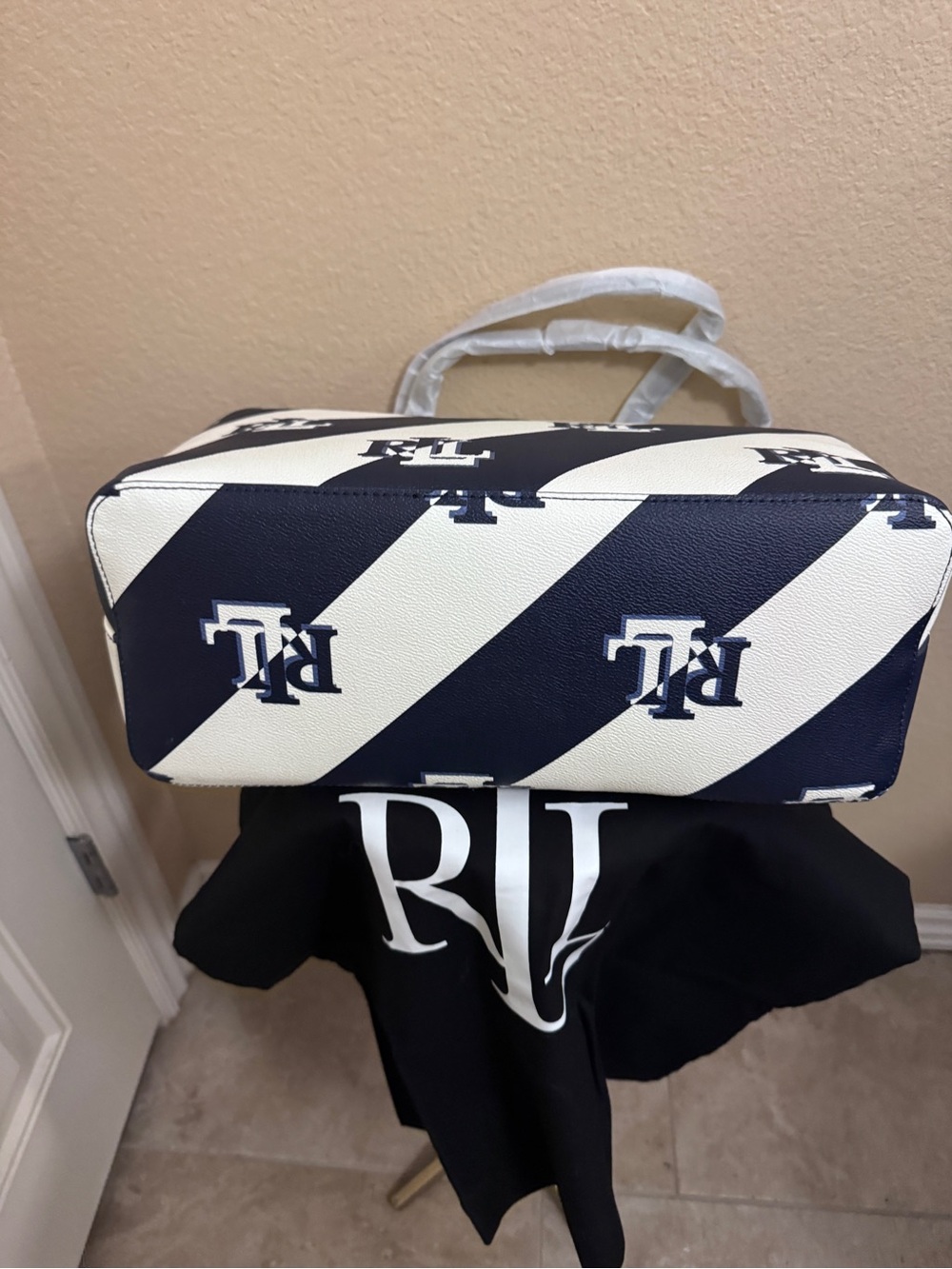 Women Ralph Lauren Navy White Monogram Large Collins Summer Nautical Stripe Tote - Picture 8 of 8